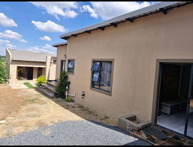 4 BEDROOM DETACHED FOR SALE IN LIEFDE EN VREDE